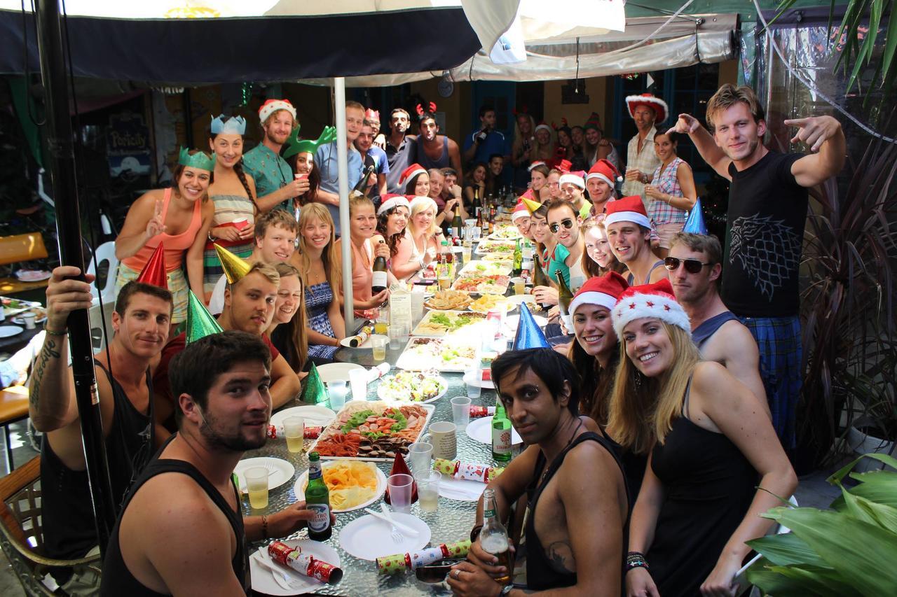 A Pousada Pirates Backpackers Fremantle Exterior foto