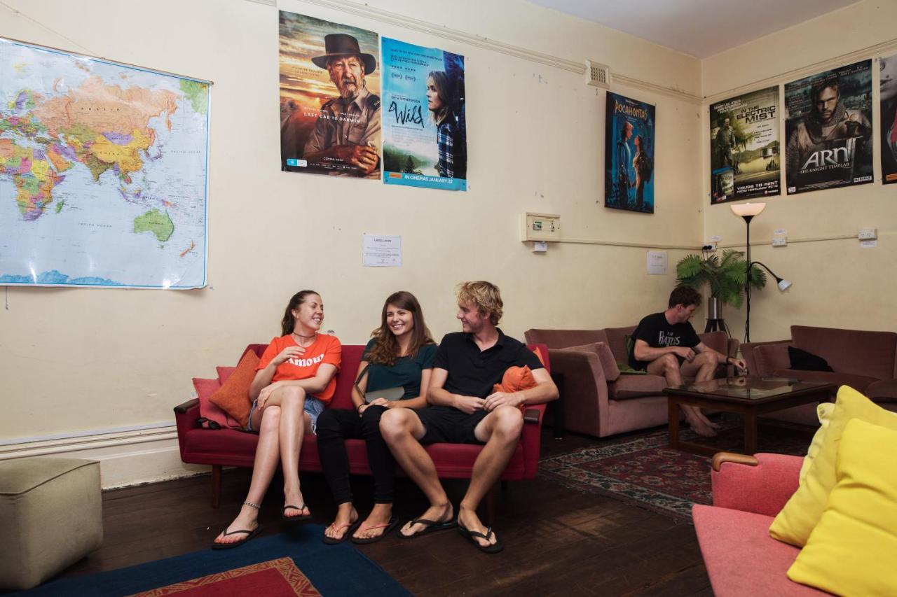 A Pousada Pirates Backpackers Fremantle Exterior foto